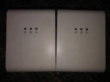 2 Netgear AV 200 Powerline Ethernet Network Adapter XAV101 v2 Pair Over Wire