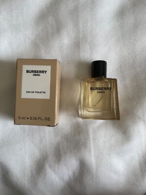 Burberry Hero Eau De Toilette 5ml Mini Neu in OVP