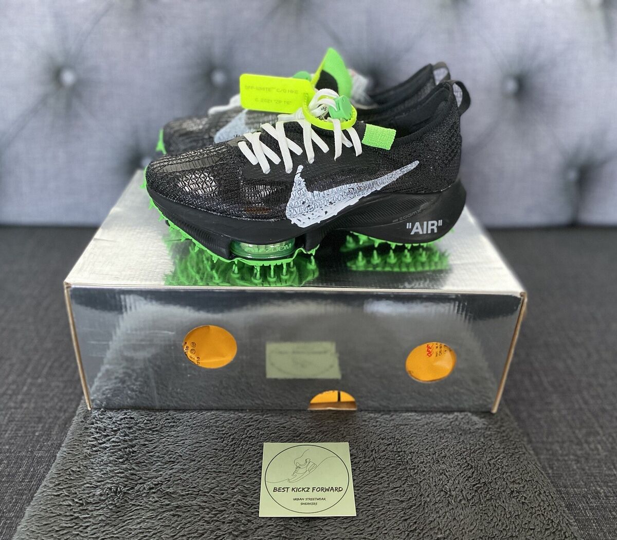 Nike x Off-White Air Zoom Tempo NEXT% Nike x Off-White Air Zoom Tempo NEXT%