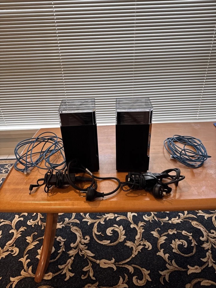 Asus Zenwifi Pro Xt12 AX11000 High Performance Tri-band Mash Wifi 6 System ￼ - image 2 of 3