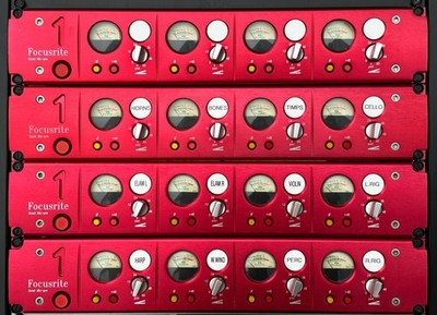 Focusrite rot 1 Quad - 4 Kanäle Mikrofonvorverstärker