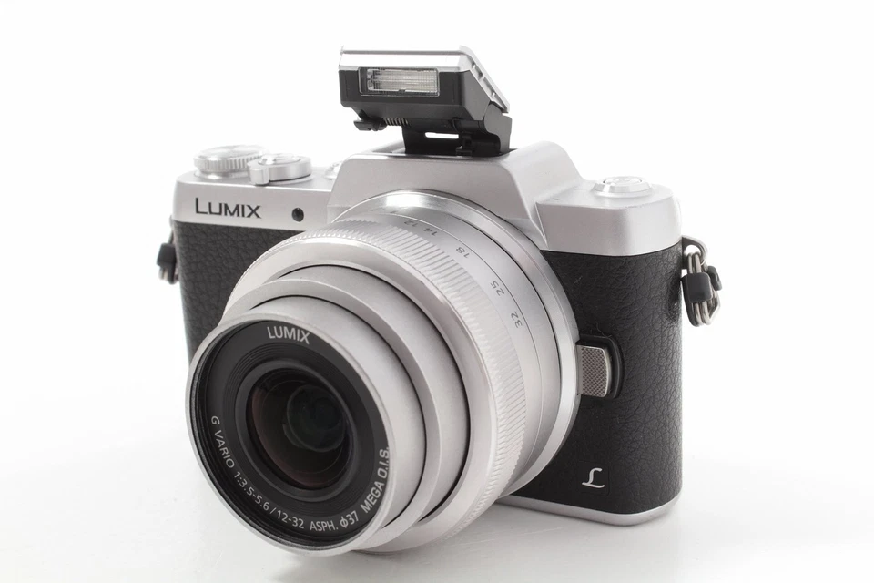 Panasonic Lumix DMC-GF7 12-32mm Kit schwarz/silber top Zustand 5100 Auslösungen, Foto 2 von 5