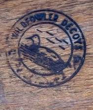 **ORIGINAL PAINT** OVERSIZED WILDFOWLER (QUOGUE, LONG ISLAND, NY) MALLARD DRAKE