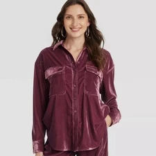 NEW Universal Thread Women's Velvet Button Down Shirt Maroon XXL