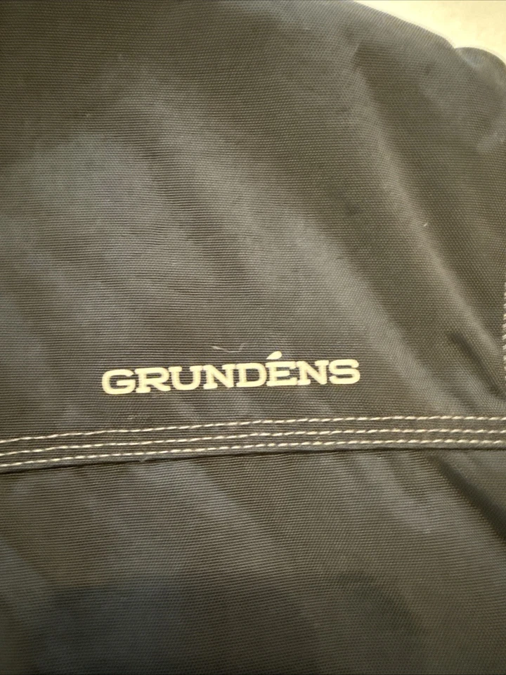 Chaleco aislante de lastre Grundens 2.0 - Negro - Grande - Usado - Excelente  Foto 3 de 4