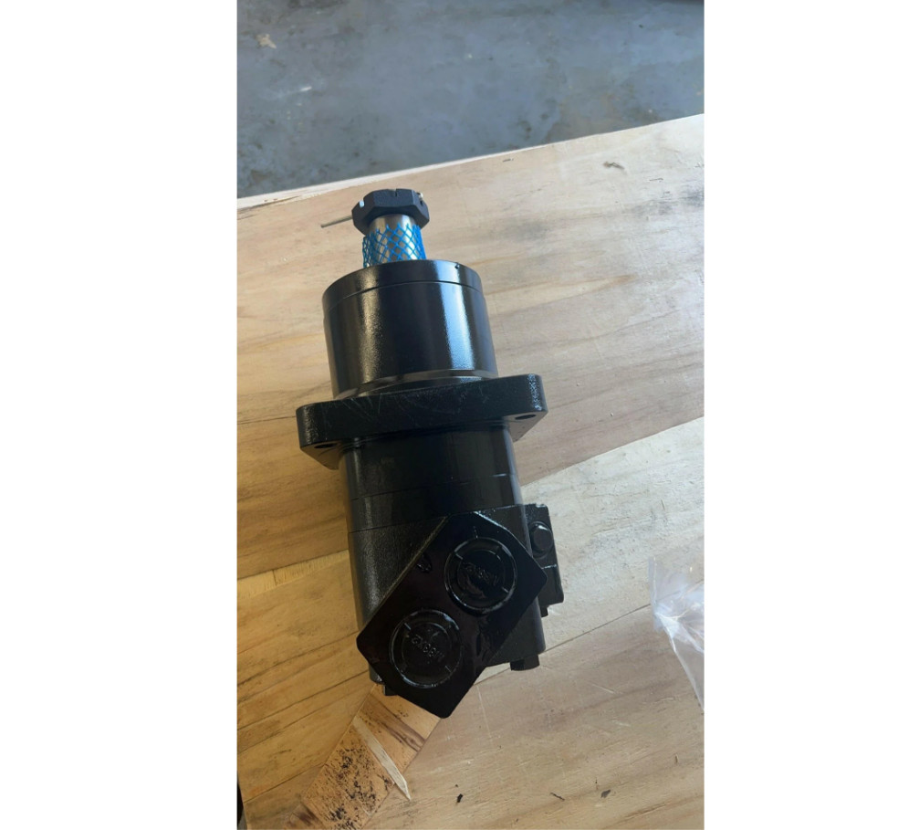 Agrotk Hydraulic Travel Motor Drive Motor Accessories Mini Excavator Attachment