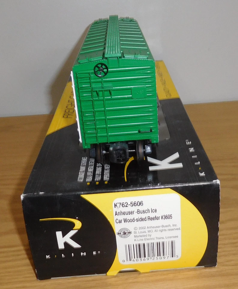 K-LINE K762-5606 ANHEUSER-BUSCH BEER ICE CAR O SCALE WOOD-SIDED REEFER TOY TRAIN - Image 3 of 4