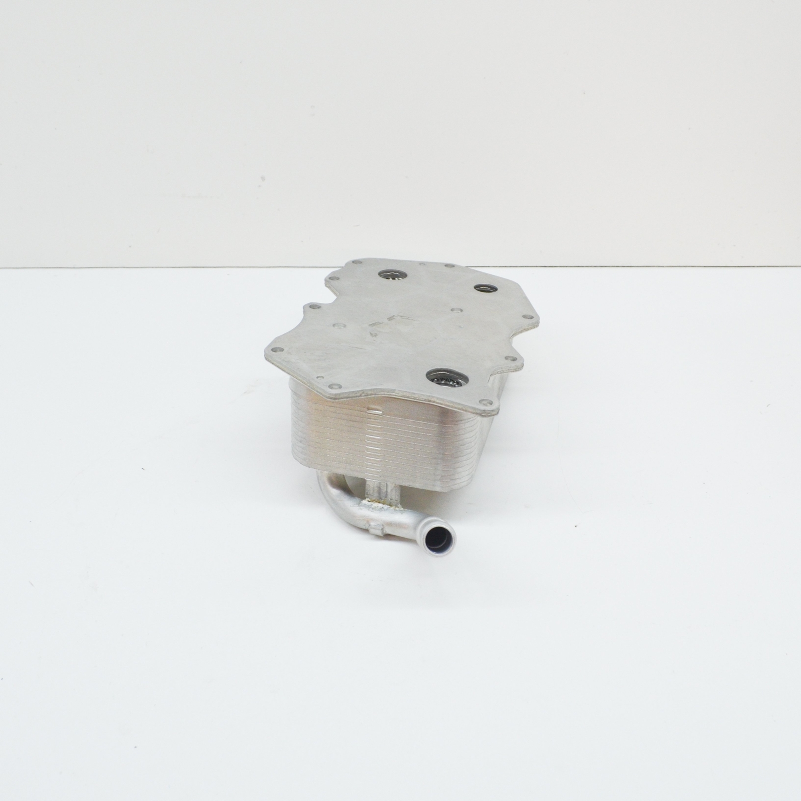 Audi Q7 4l 4.2 TDI 2008 LHD Engine Oil Cooler 057117021M for sale 