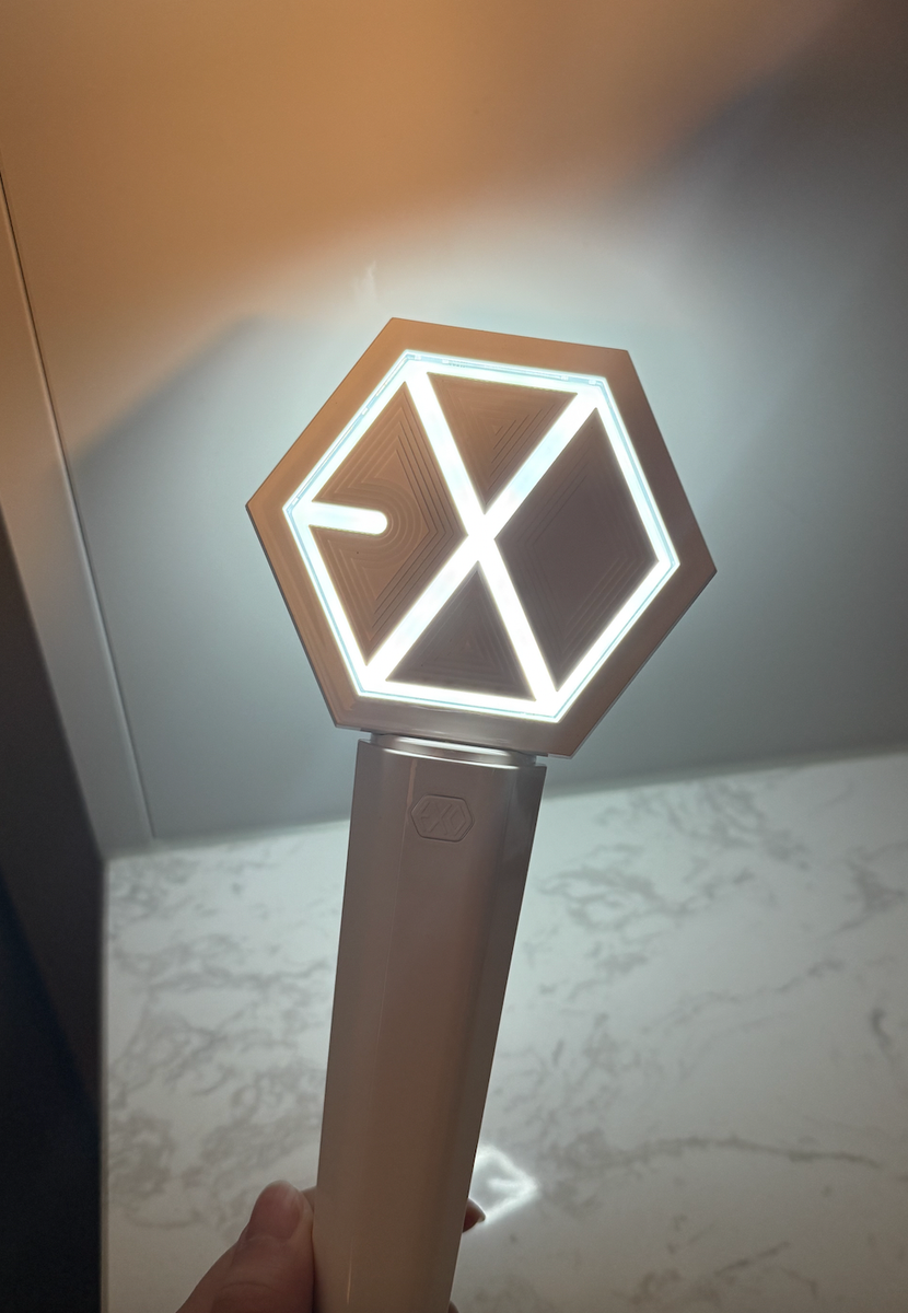 EXO OFFICIAL FANLIGHT 2本セット 公式特典付き] EXO エクソ 公式 ペンライト OFFICIAL FANLIGHT