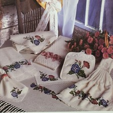 Charles Craft Morning Glories Setting For The Table Towels Cross Stitch Bk-00014