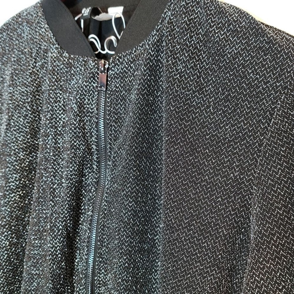 H&M Divided Gray and Black Sparkle Metallic Cropped Long Sleeve Jacket