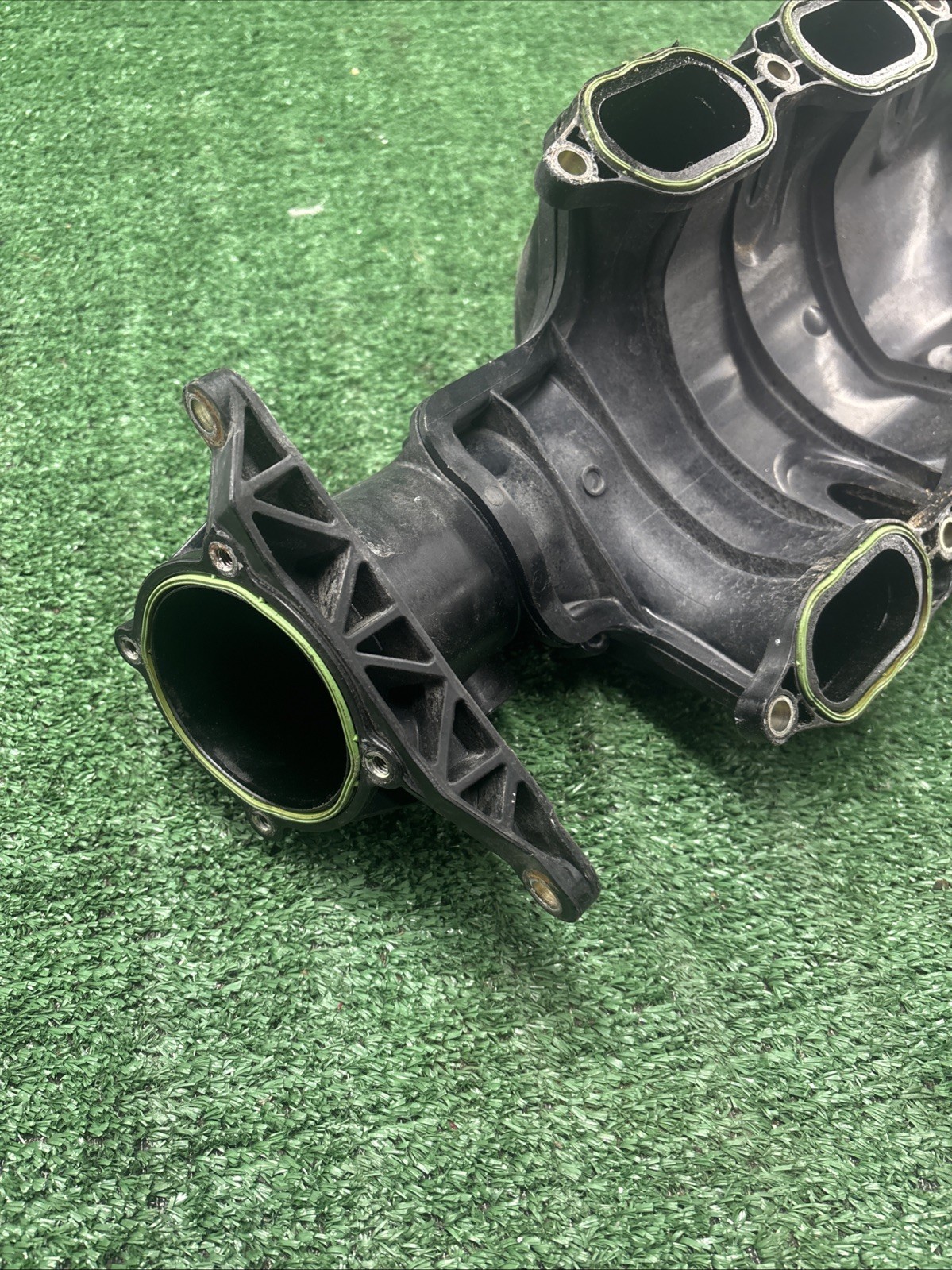 2014 - 2017 MASERATI GHIBLI 3.0L AWD TURBO ENGINE AIR INTAKE MANIFOLD OEM