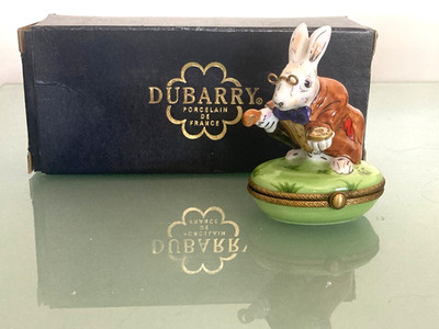 DUBARRY Limoges Alice im Wunderland handbemalte Porzellan WEISSE KANINCHENDOSE