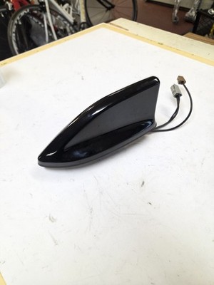 2021-2023 Nissan  Kicks Roof Mounted Shark Fin Antenna Black 282085R00A OEM Base