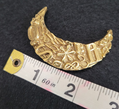 Signed Puccini Letters Symbols Crescent Gold Tone Brooch Vintage