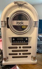 ITEK I60018CDGW Jukebox Style CD Player FM Radio with LED Lights & Bluetooth