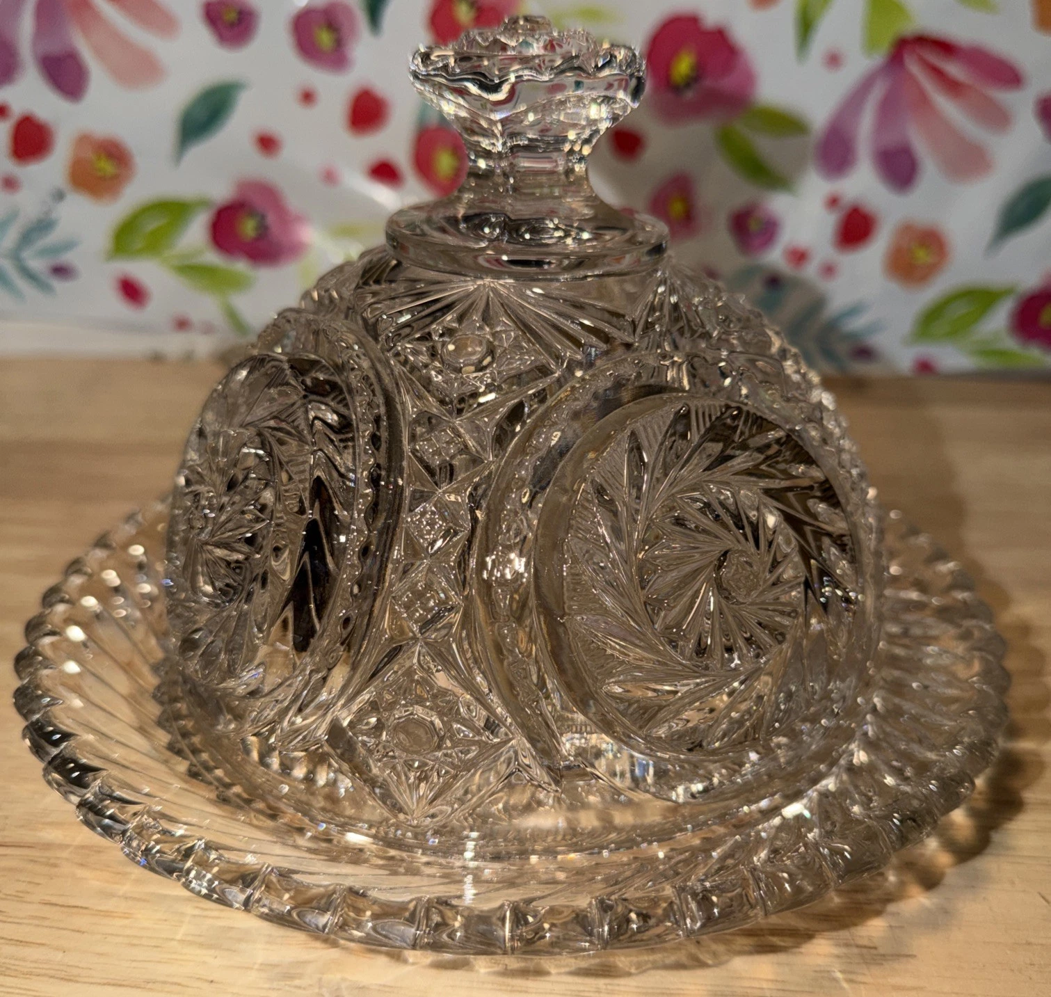 Early American Pattern Glass Indiana Round Covered Butter Dish 1910 Made USA!!!
Opens in a new windo