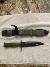 US Military Tri tech M9 Bayonet Combat Knife and Scabbard Similar to Phrobis III