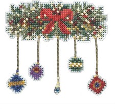 Mill Hill 2022 Winter Holiday Beaded Cross Stitch Kit  Garland