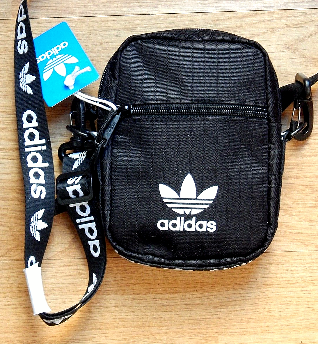 【ADIDAS】Original Baguette Bag Black / KE4015 ★人気★ ADIDAS】Original Baguette Bag Black / KE4015 ☆人気