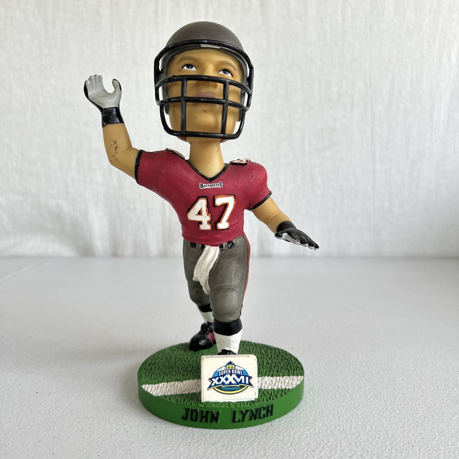 Tampa Bay Buccaneers John Lynch NFL Super Bowl XXXVII Bobblehead 421/4000