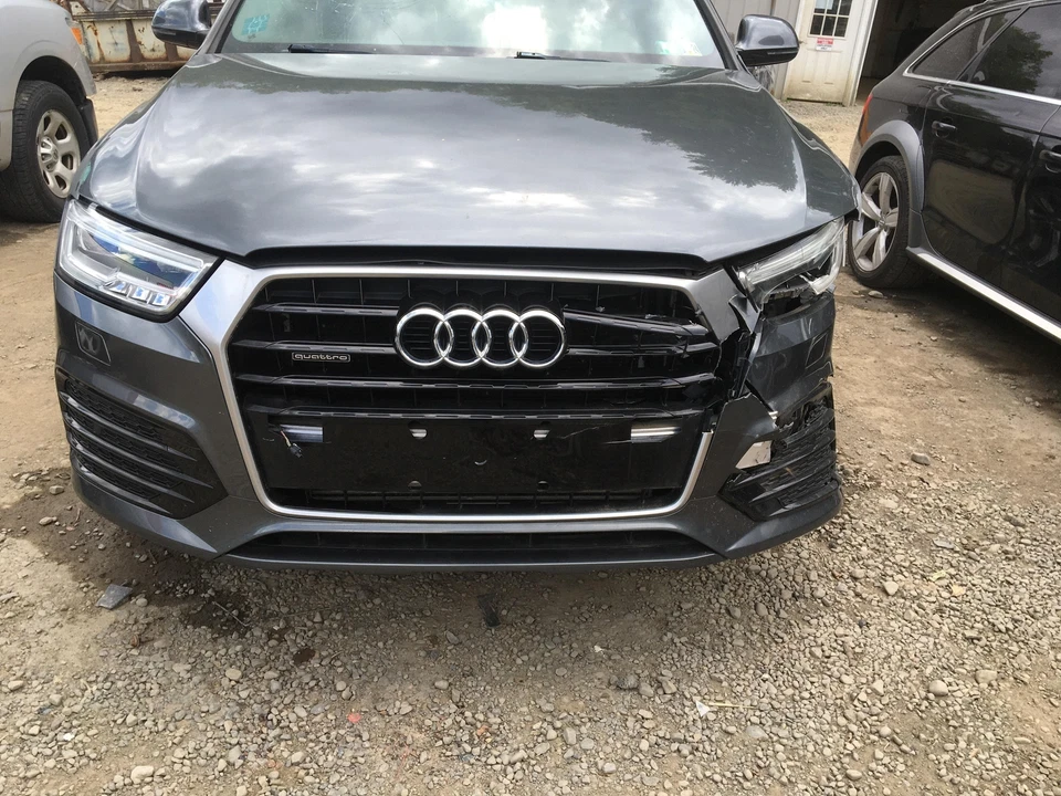 Bote evaporador AUDI Q3 18 bote evaporador Foto 3 de 4