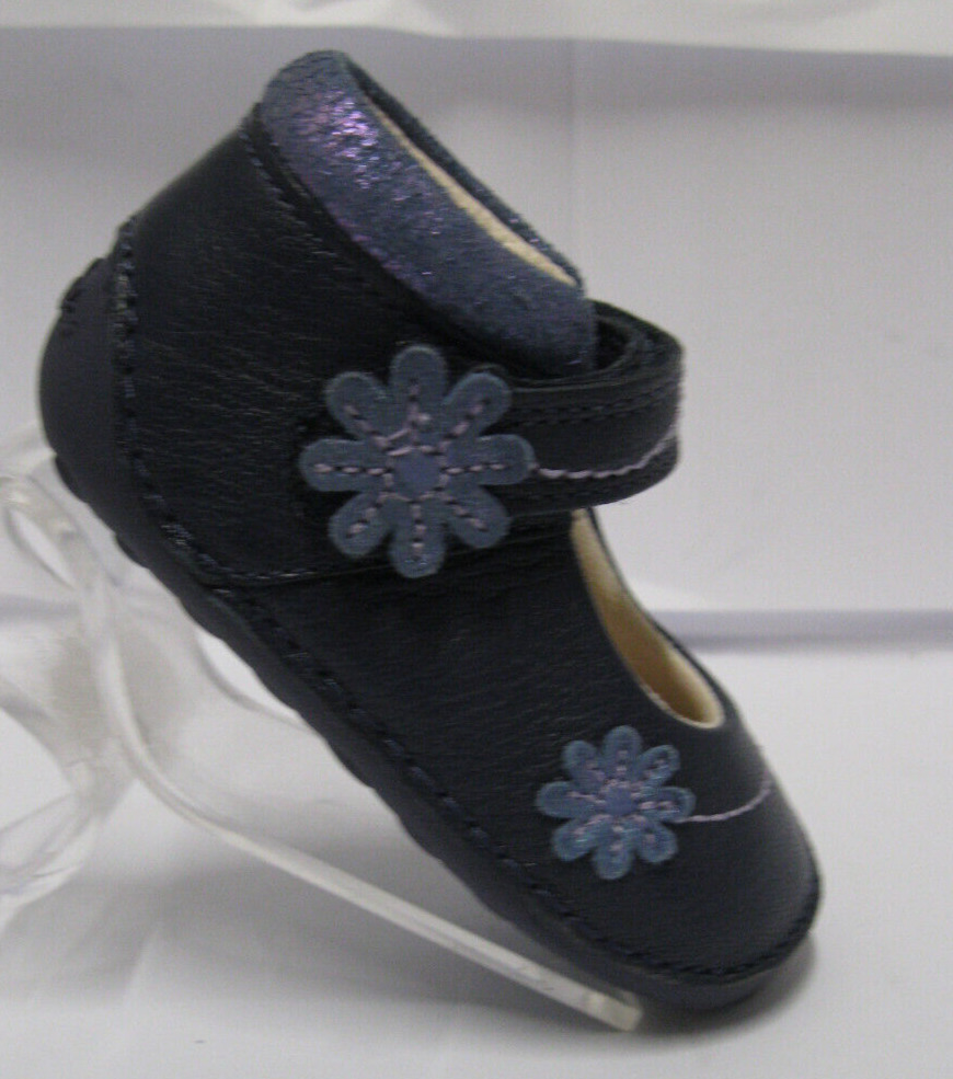 Ubevæbnet Tøm skraldespanden Grønne bønner &#039;Girls Clarks Shoes&#039; Little Fizzi - UK 2F (Ex Display) SALE | eBay