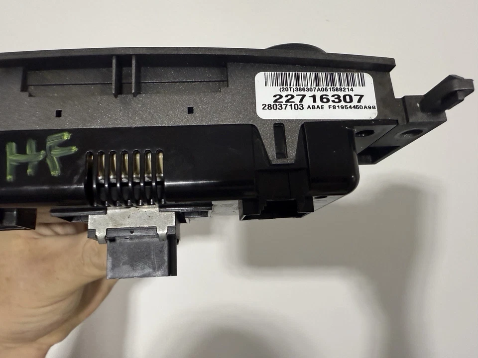 Chevrolet HHR 2006-2011 TABLERO AIRE ACONDICIONADO CALEFACCIÓN TEMPERATURA CLIMATIZACIÓN UNIDAD 22716307 Foto 4 de 4