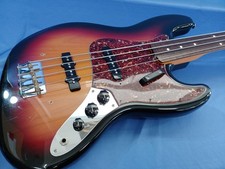 Fender 62 J-Bass Fretless Electric Bass Guitar