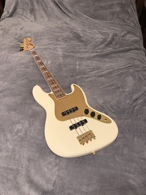 Squier 40th Anniversary Gold Edition Jazz Bass - Olympic White
