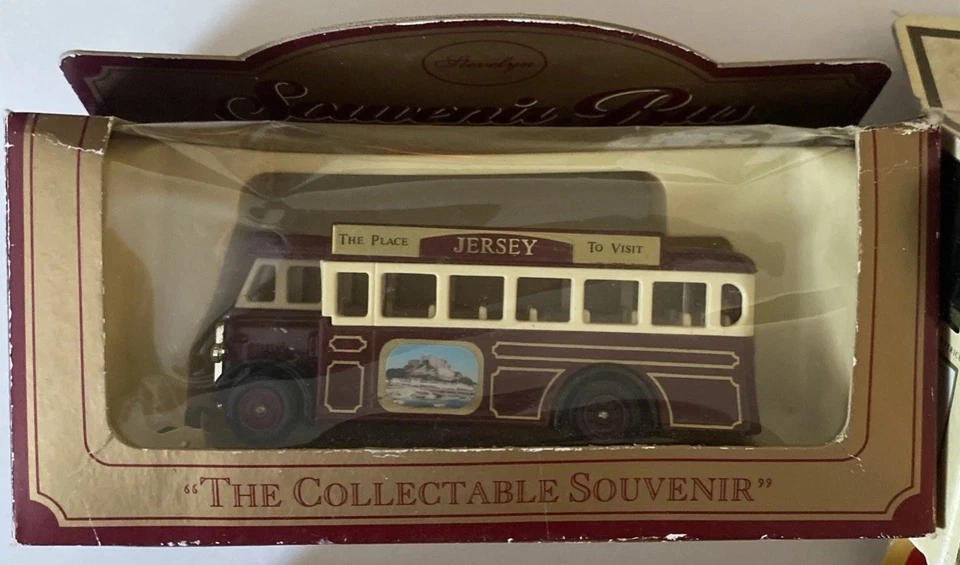 28 x DIECAST Car Bus Truck Van Collection Bundle LLEDO Days Gone Models Boxed - Image 3 of 4
