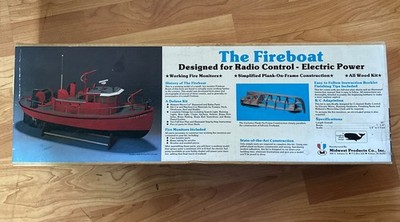 MIDWEST PRODUCTS KIT #960 ''THE FIREBOAT'' RADIO CONTROL BALSA WOOD MODEL 1984