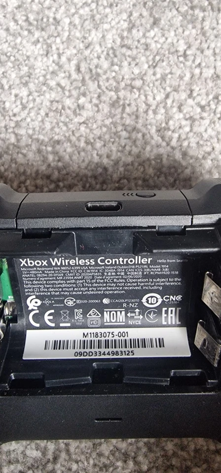 Xbox Series X rare 20th anniversary Halo Infinite Limited Edition Controller  - Image 3 of 3