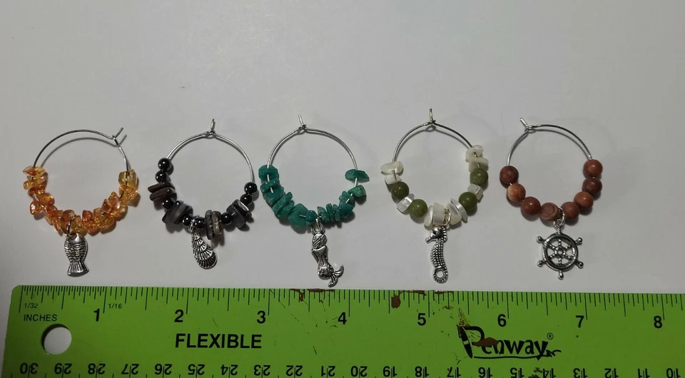 Dijes para copas de vino: Juego de 5 cristales plateados náuticos océano vida marina hechos a mano  Foto 4 de 4