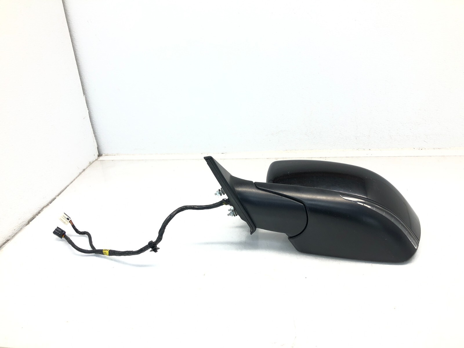 2014-2024 MASERATI GHIBLI S LEFT DRIVER FRONT DOOR EXTERIOR SIDEVIEW MIRROR OEM