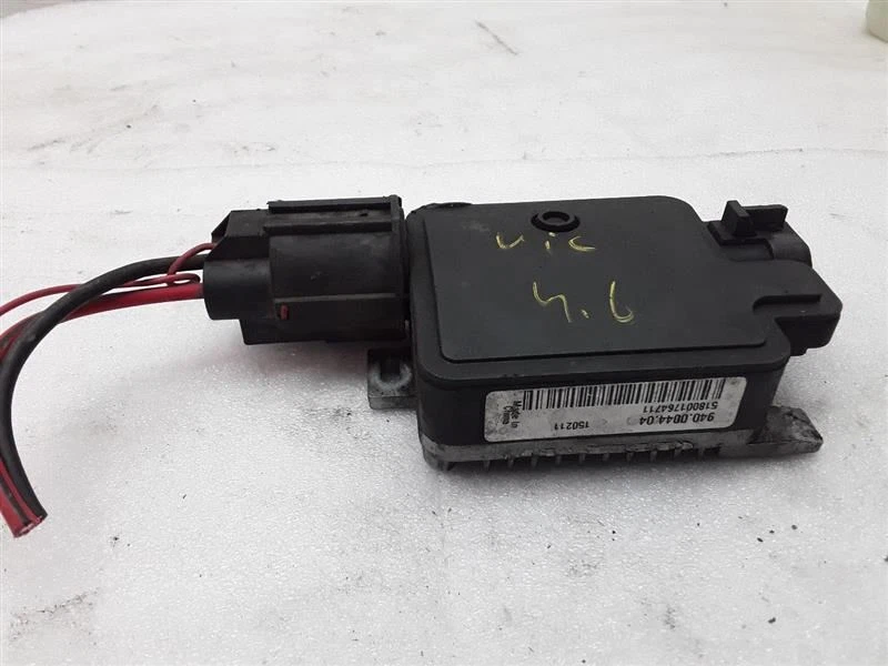 Relé de ventilador de refrigeración con cable 4,6 L 06-11 FORD CROWN VICTORIA 5-1-6N Foto 2 de 4