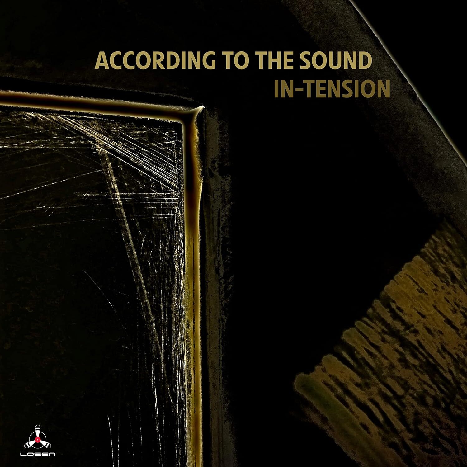 В напряжении