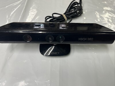  Microsoft Xbox 360 Kinect Sensor - Black