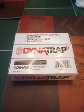 2 Dynatrap Ultraviolet Replacement Light Bulb Ultraviolet 7W & Parts Box