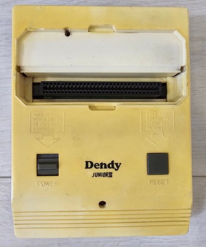 Spielekonsole 8 Bit Dendy Junior III Retro Vintage 1990 as is for parts or repair - Bild 1 von 11