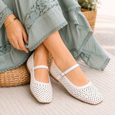 Me Too DREW Perforated Mary Jane Ballet Flats Women Size 7W White Square Toe NEW