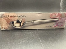 Vintage Oneida William (Wm) A Rogers Silver Chromeplated Ice Cream Scoop 