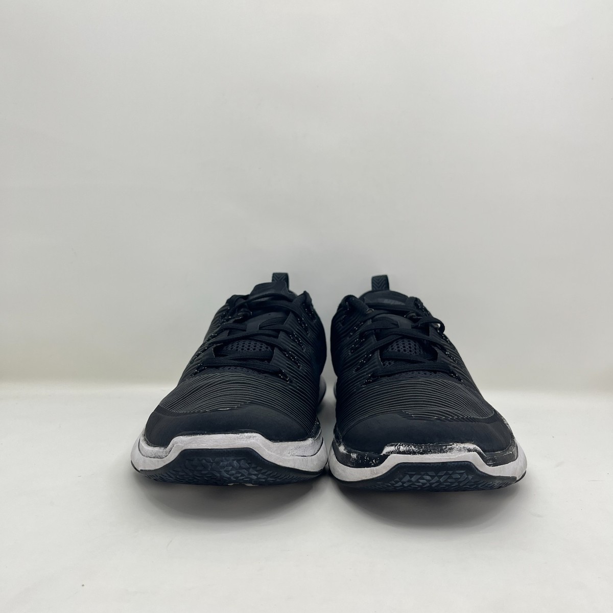 nike free train versatility black