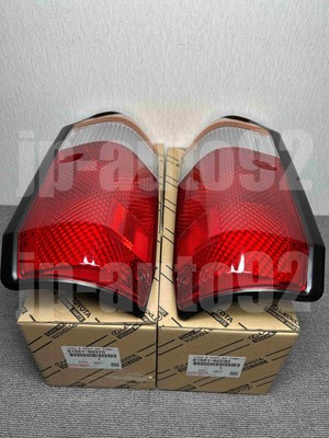 New Toyota Genuine Land Cruiser Prado 70 KZJ78 LJ78 Tail Lamp Left