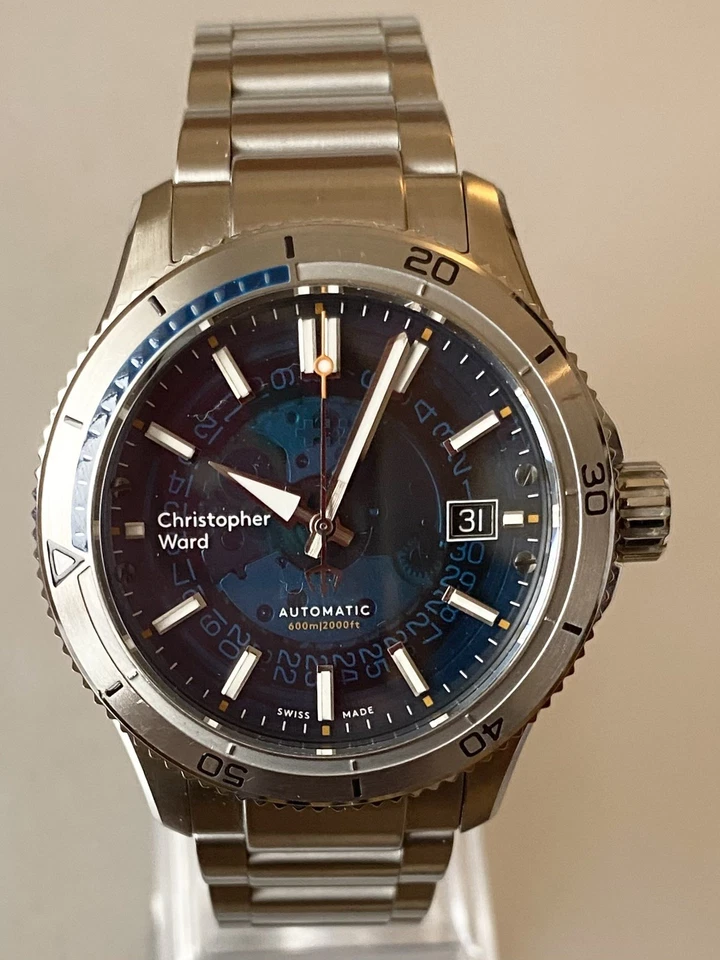 Reloj de buceo Christopher Ward C60 azul zafiro automático 600 m Foto 2 de 4