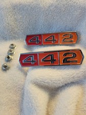 Mint Rare 1964-67 Oldsmobile 442 Oem Fender And Trunk Emblem Nos Never Used