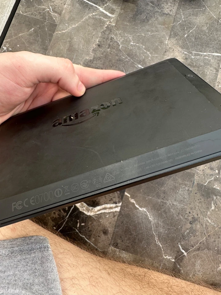 Amazon Kindle Fire HD (3rd Generation) 8GB, Wi-Fi, 7in - Black - Image 2 of 3