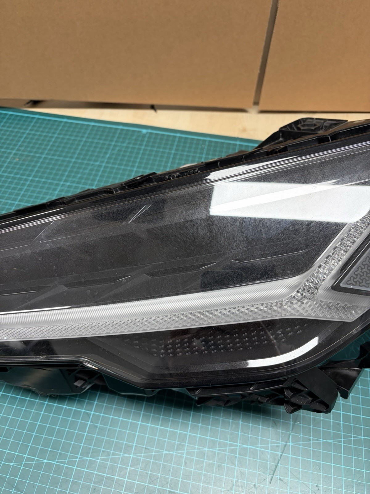 Lamborghini Urus S OEM Left Driver LED Headlight Assembly 4ML941035C ECE 2024