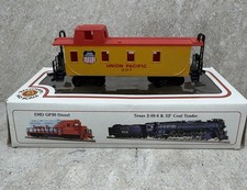 Bachmann HO Scale Union Pacific Caboose 207 NM FREE SHIPPING LOOKS NEW