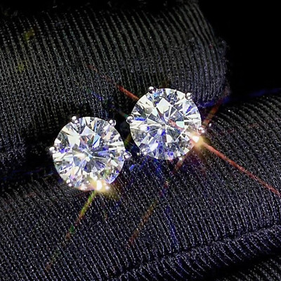 2,40 TCW Rundschliff Lab Created Moissanite Ohrstecker in 14k Weißgold plattiert